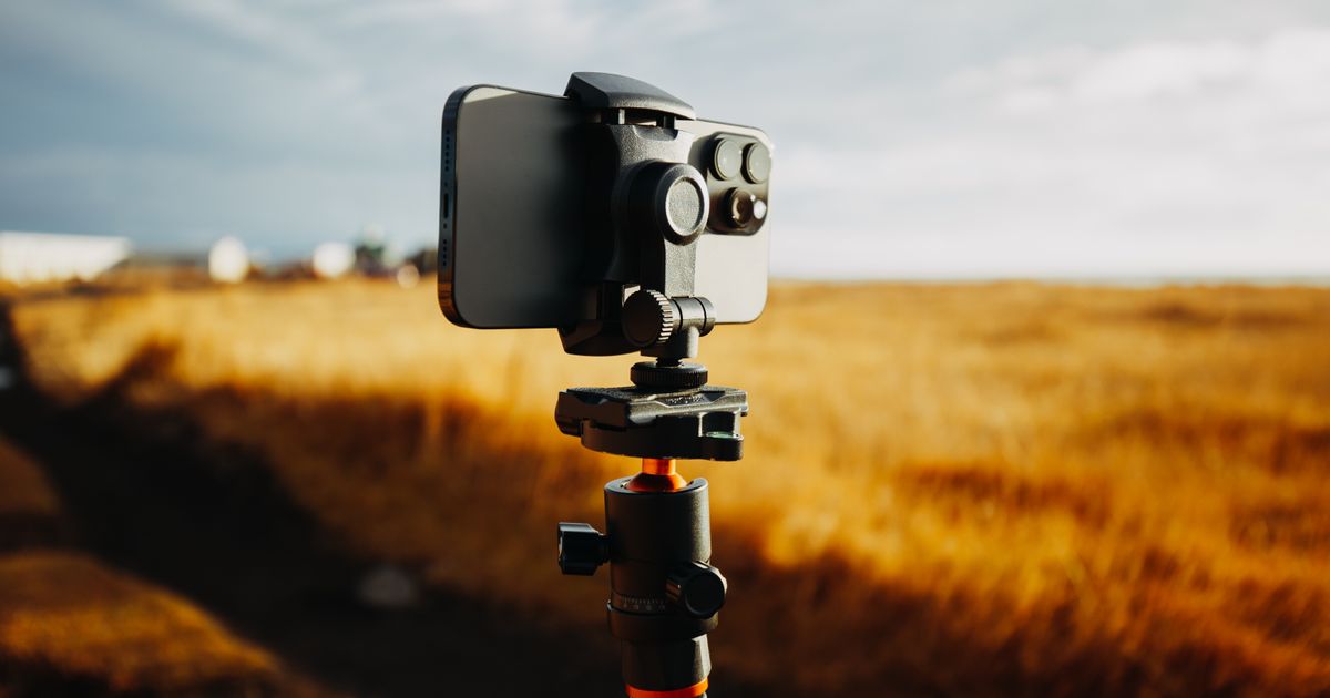 Best Phone Tripod for Content Creators & Selfies